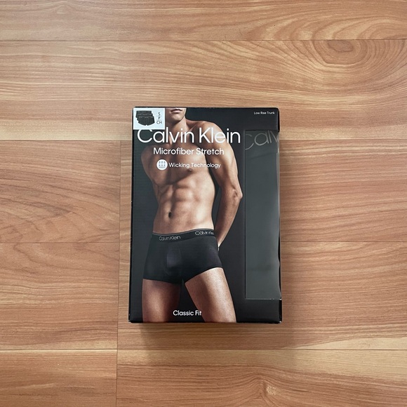 Calvin Klein Black Low Rise Silky Microfiber Stretch Underwear Trunks Size Small - Picture 11 of 11